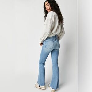 MOTHER The Weekender Fray Size 31 NWT